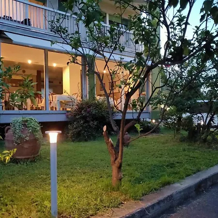 호텔 기로니